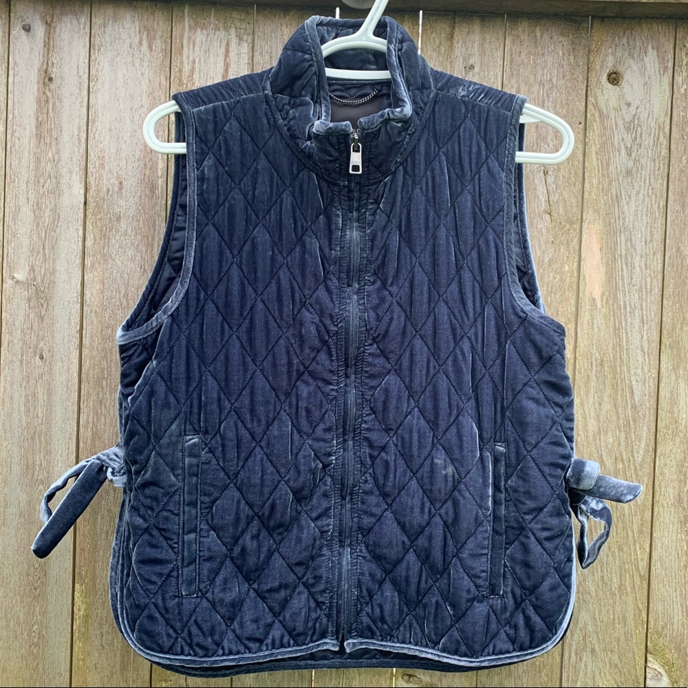 Banana Republic Blue Velvet Quilted Vest